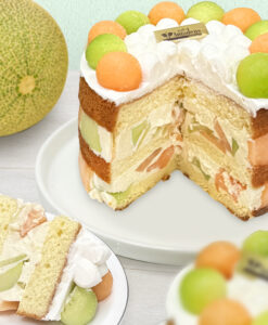 雙色哈密瓜優格香緹蛋糕 HONEY MELON CHANTILLY YOGURT CAKE